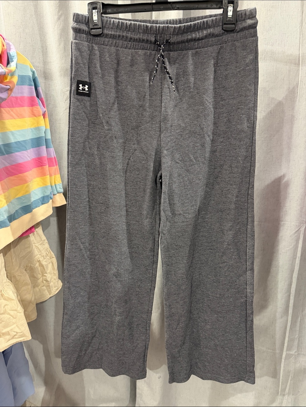 Under Armour Kids Gray Drawstring Wide-Leg Sweatpants